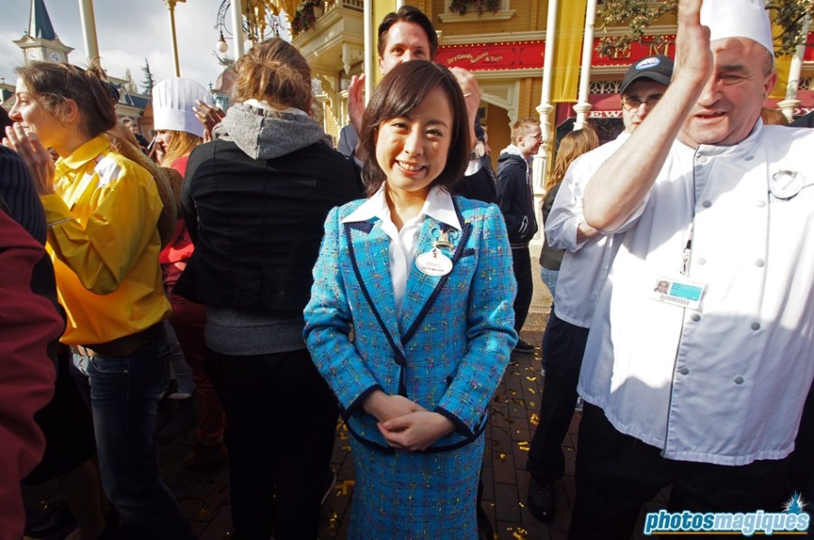 Flashmob on Main Street, U.S.A. with the Disney Cast Members