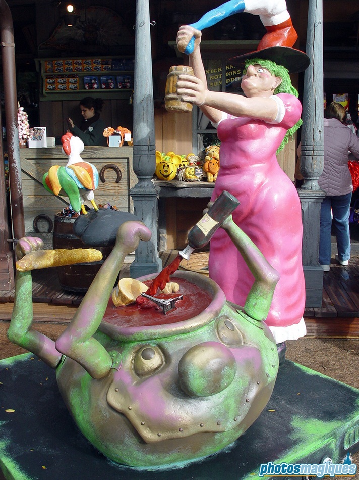 Pink Witches: France