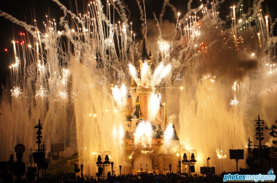 Disney Dreams! lights up the night