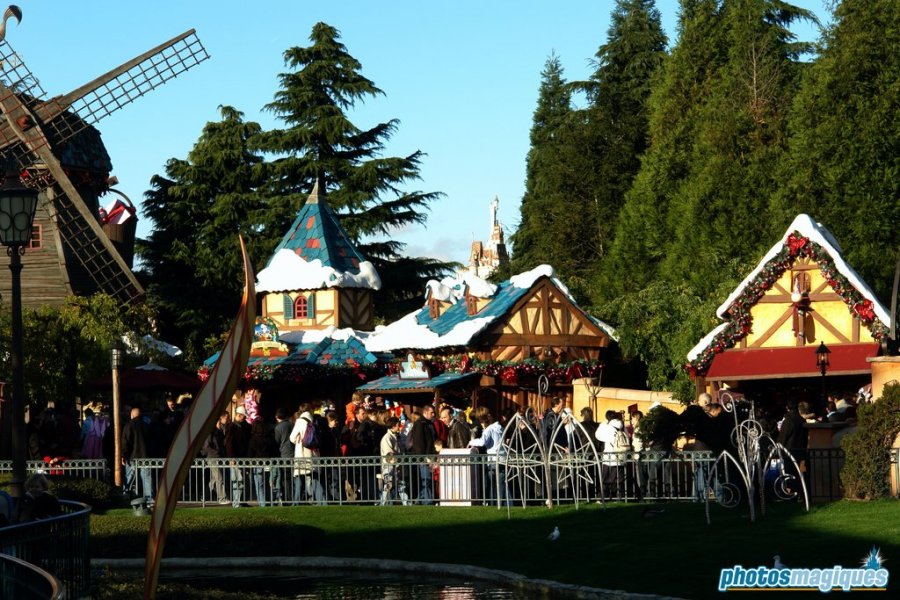 Belle's Christmas Village