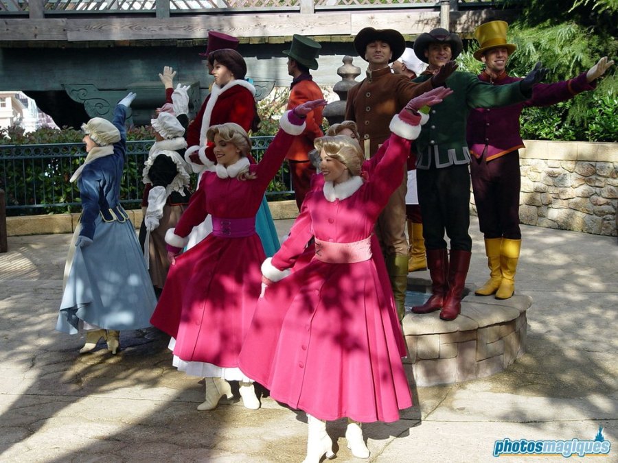 Belle's Christmas Village