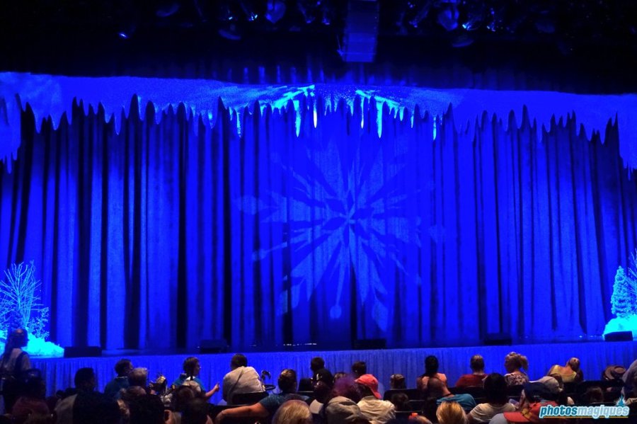 Walt Disney World: Frozen Sing-a-Long