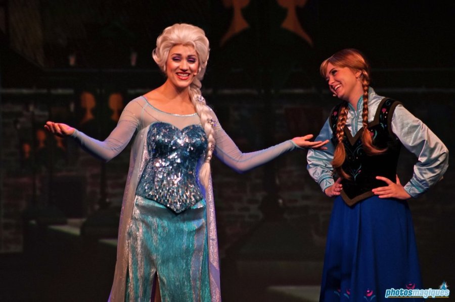 Walt Disney World: Frozen Sing-a-Long