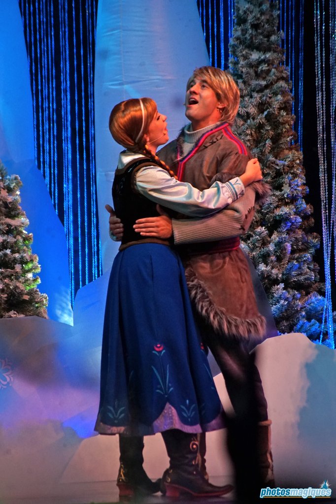 Walt Disney World: Frozen Sing-a-Long