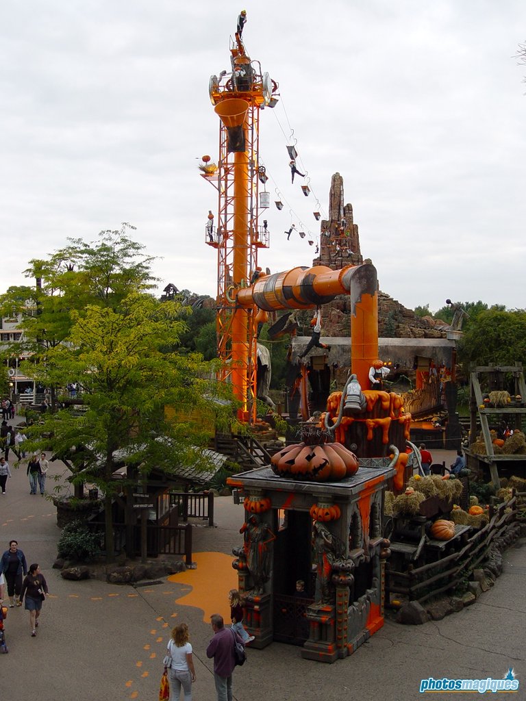 Top 5 ugliest Halloween decorations