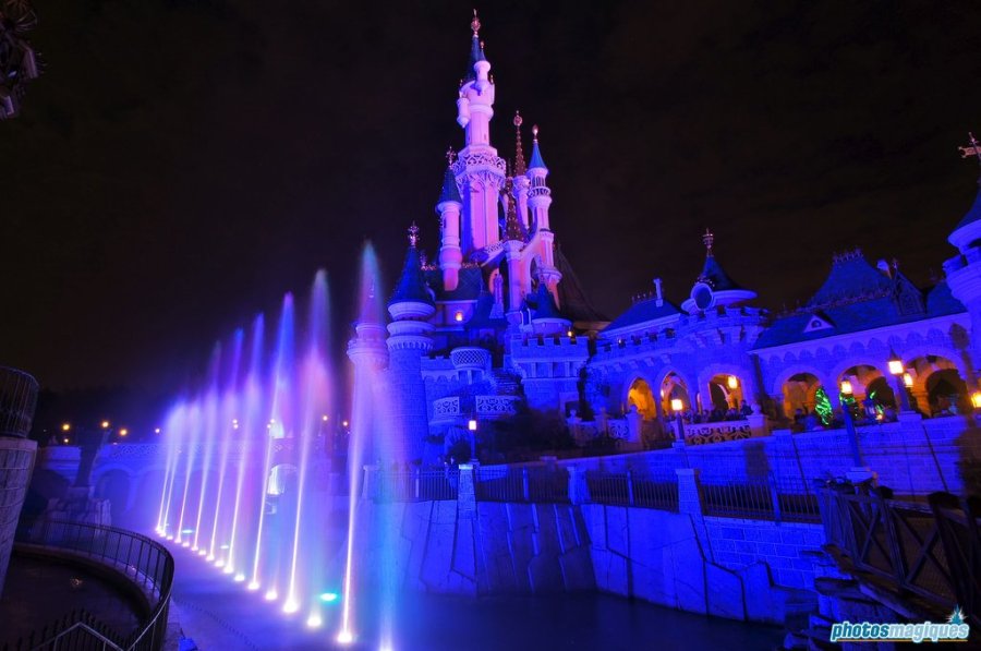 Disneyland Paris by night