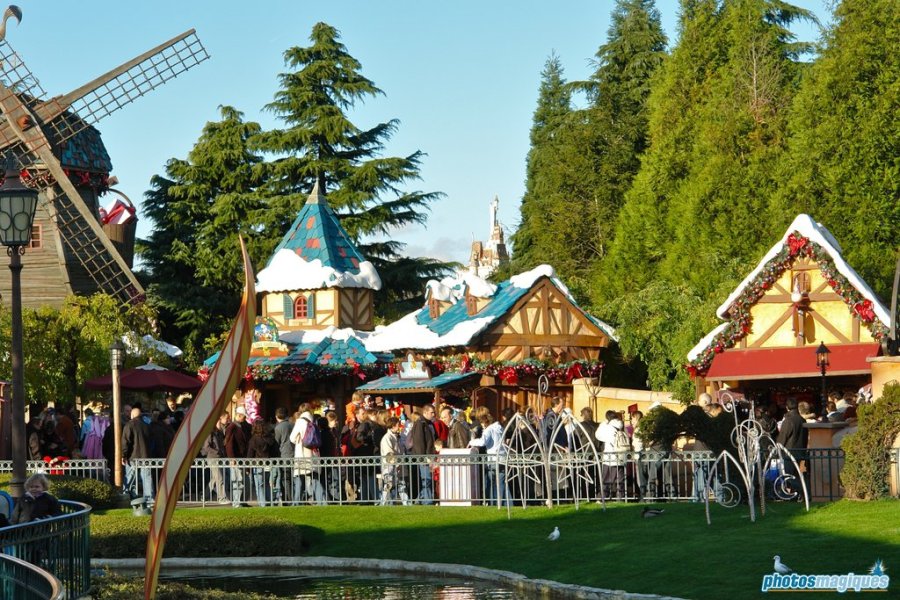 Belle's Christmas Village