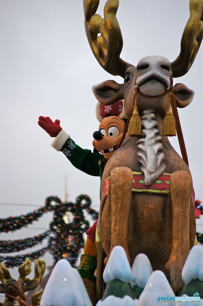 Disney's Enchanted Christmas 2014