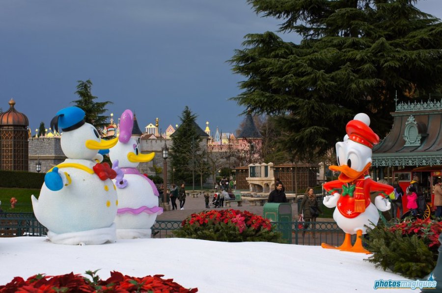 Disney's Enchanted Christmas 2014