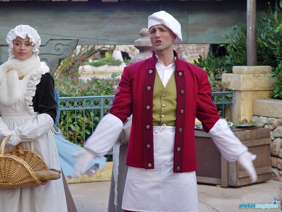 Belle's Christmas Village