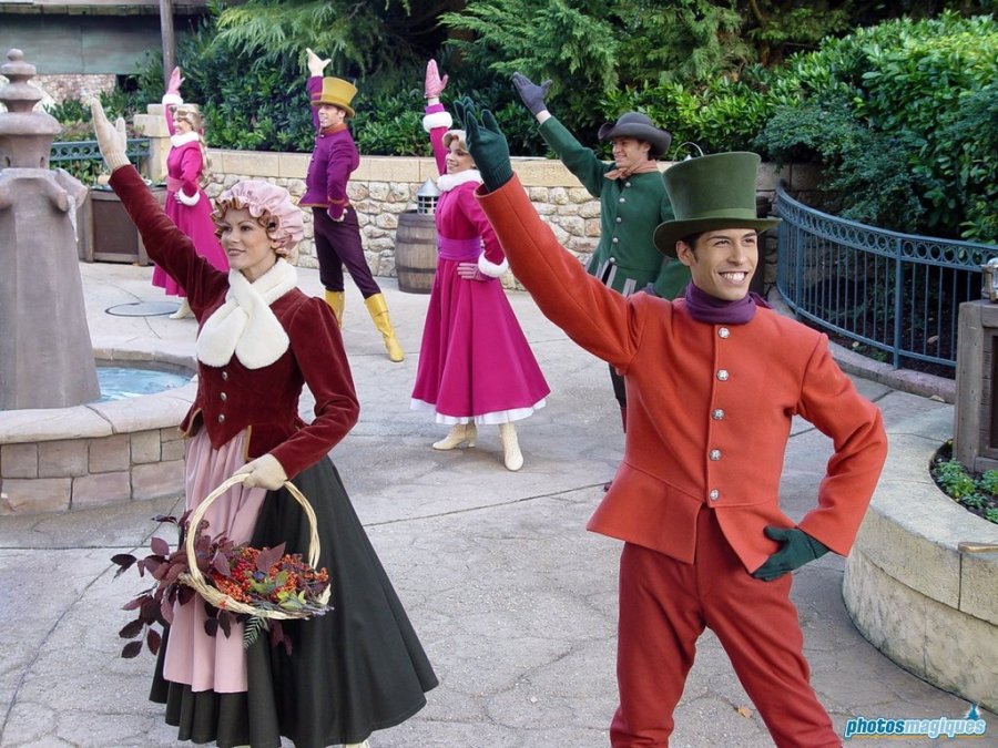 Belle's Christmas Village