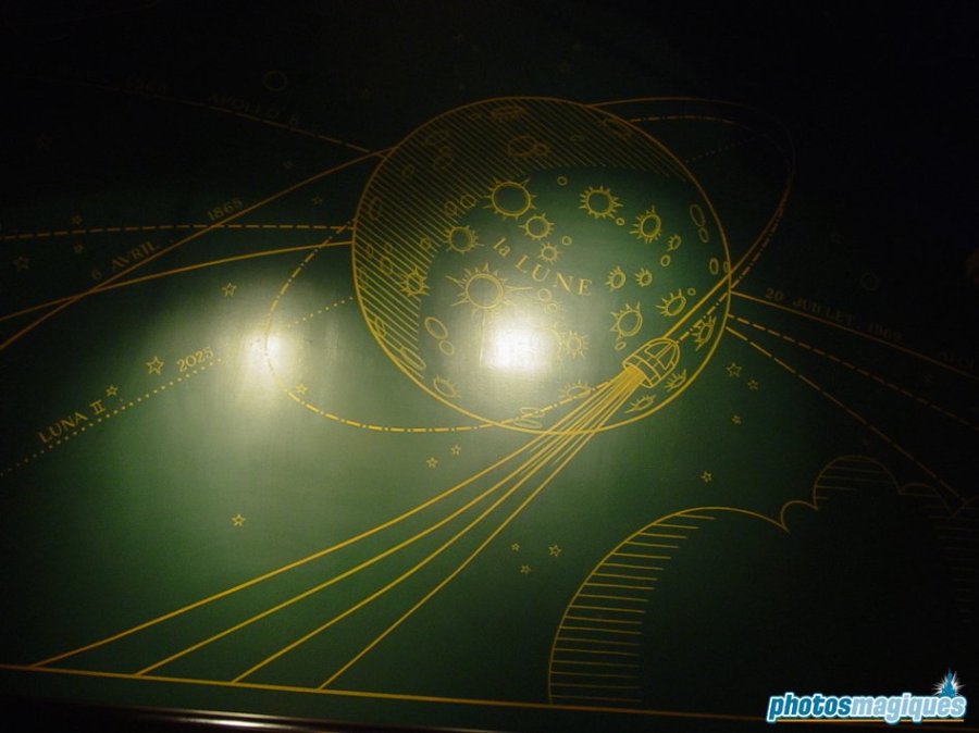 Space Mountain - de la Terre a la Lune