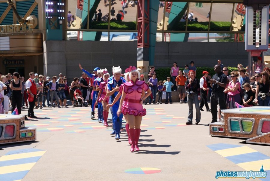 It's Dance Time in Discoveryland