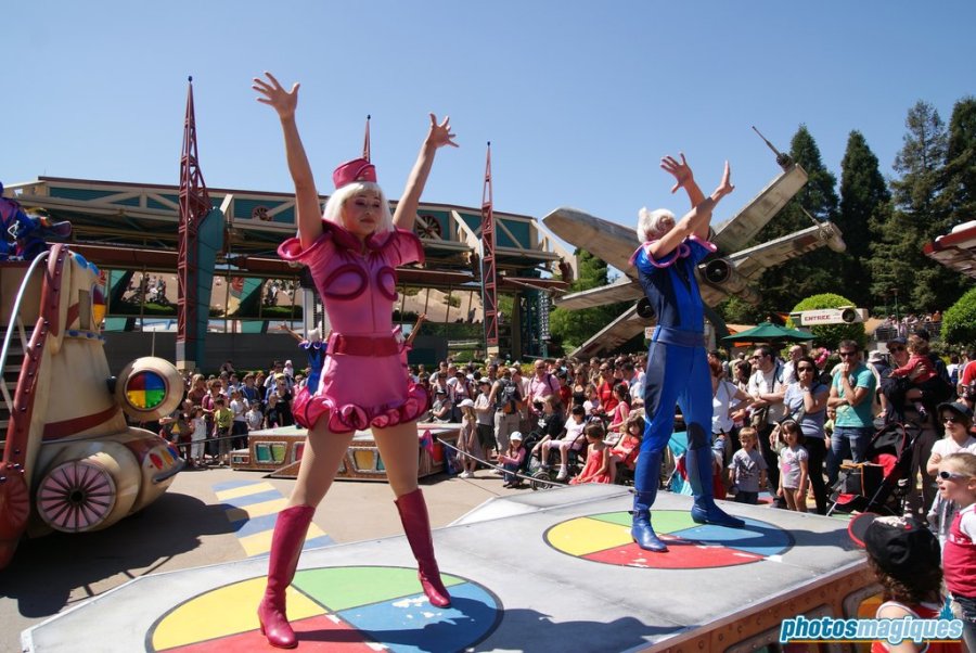 It's Dance Time in Discoveryland