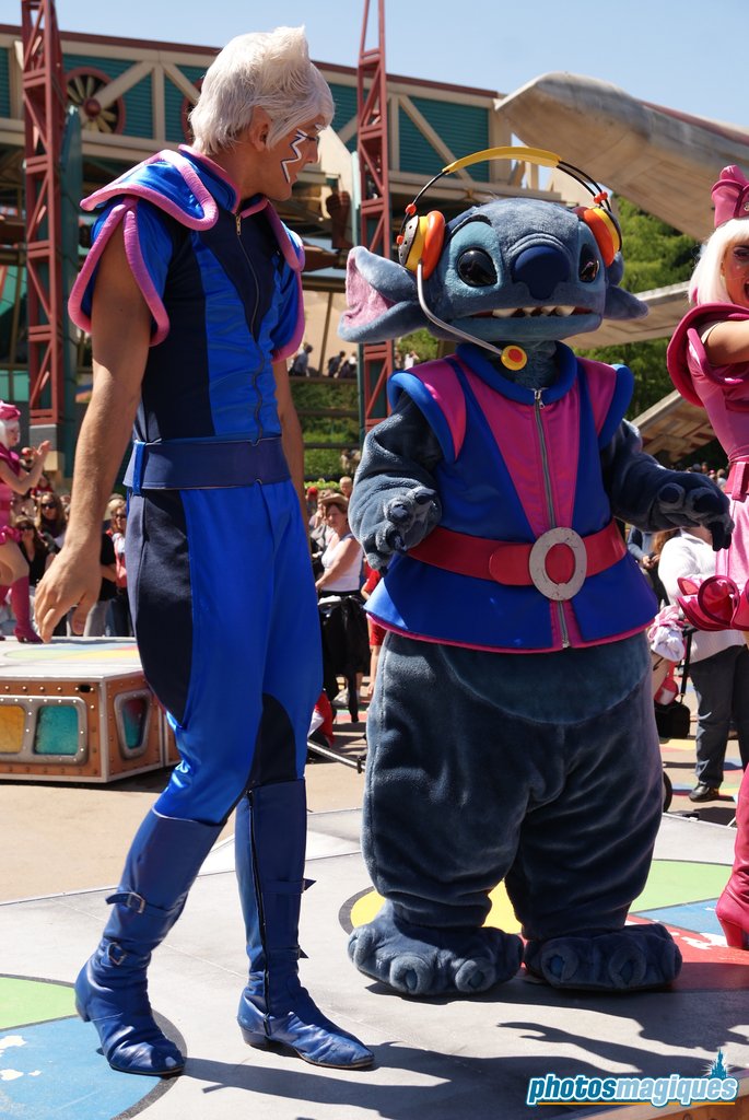 It's Dance Time in Discoveryland